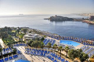  Marina Hotel At Corinthia Beach