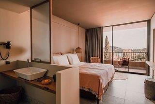  Park Hotel